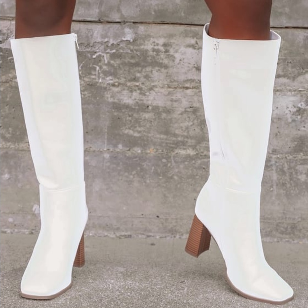 Reelee White Square Toe Knee-High Boots